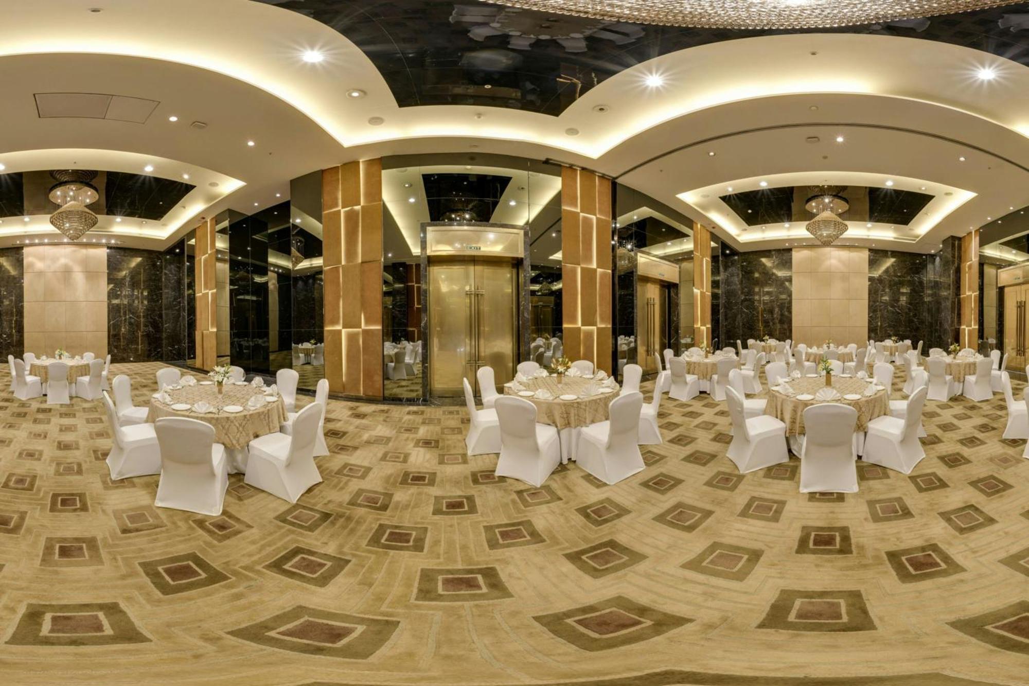 Renaissance Lucknow Hotel, Gomti Nagar Exteriér fotografie