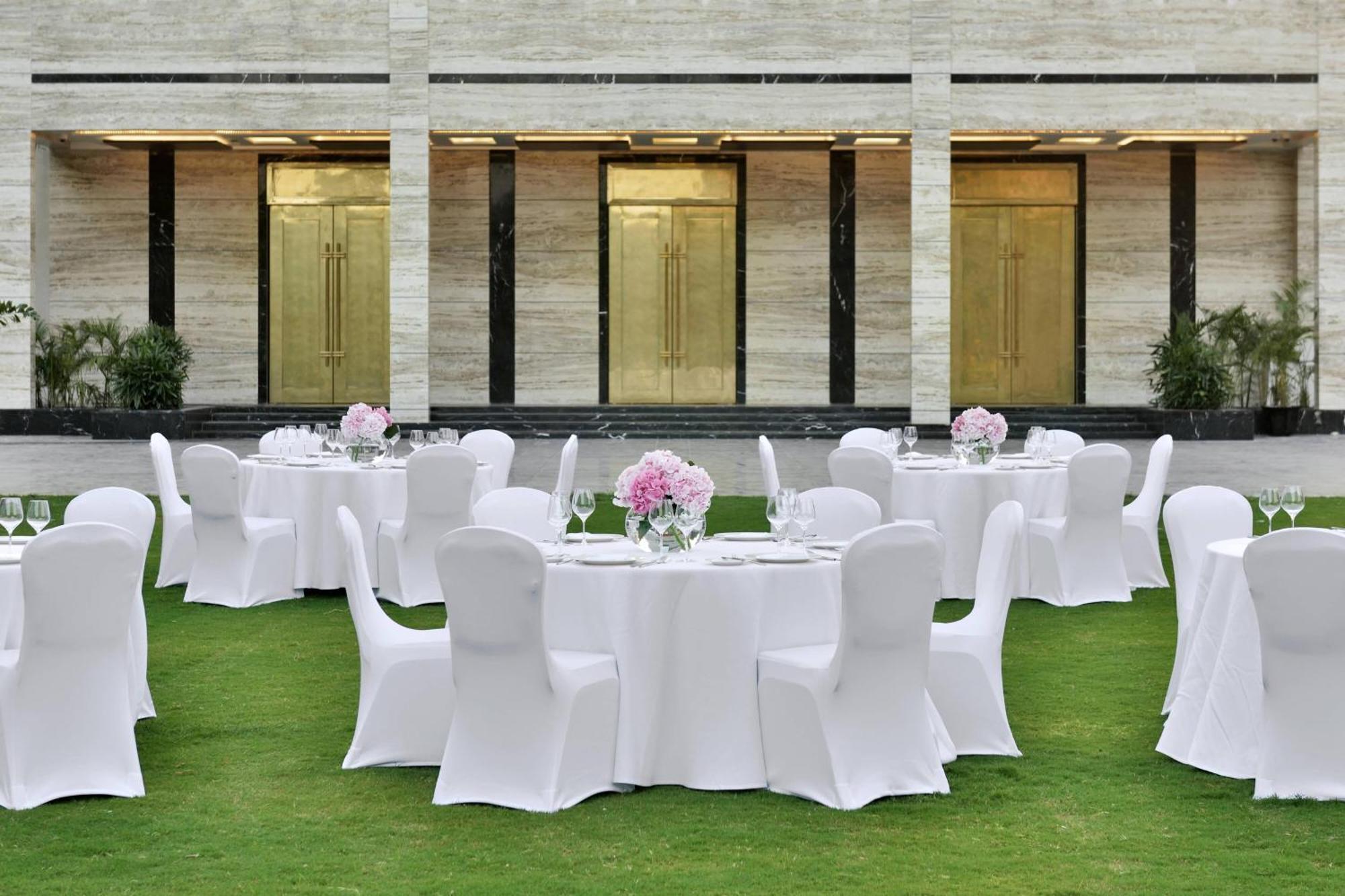 Renaissance Lucknow Hotel, Gomti Nagar Exteriér fotografie