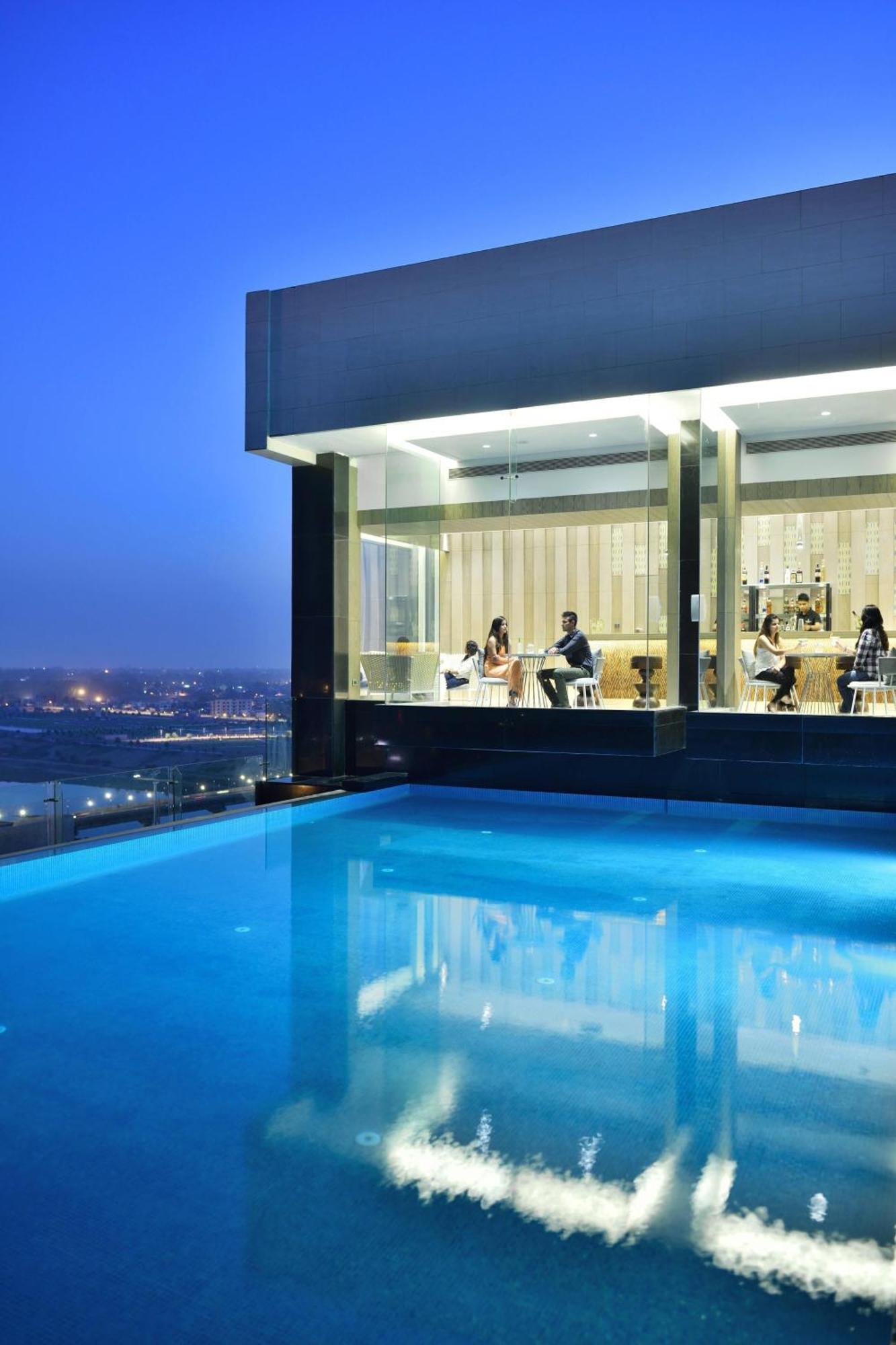 Renaissance Lucknow Hotel, Gomti Nagar Exteriér fotografie