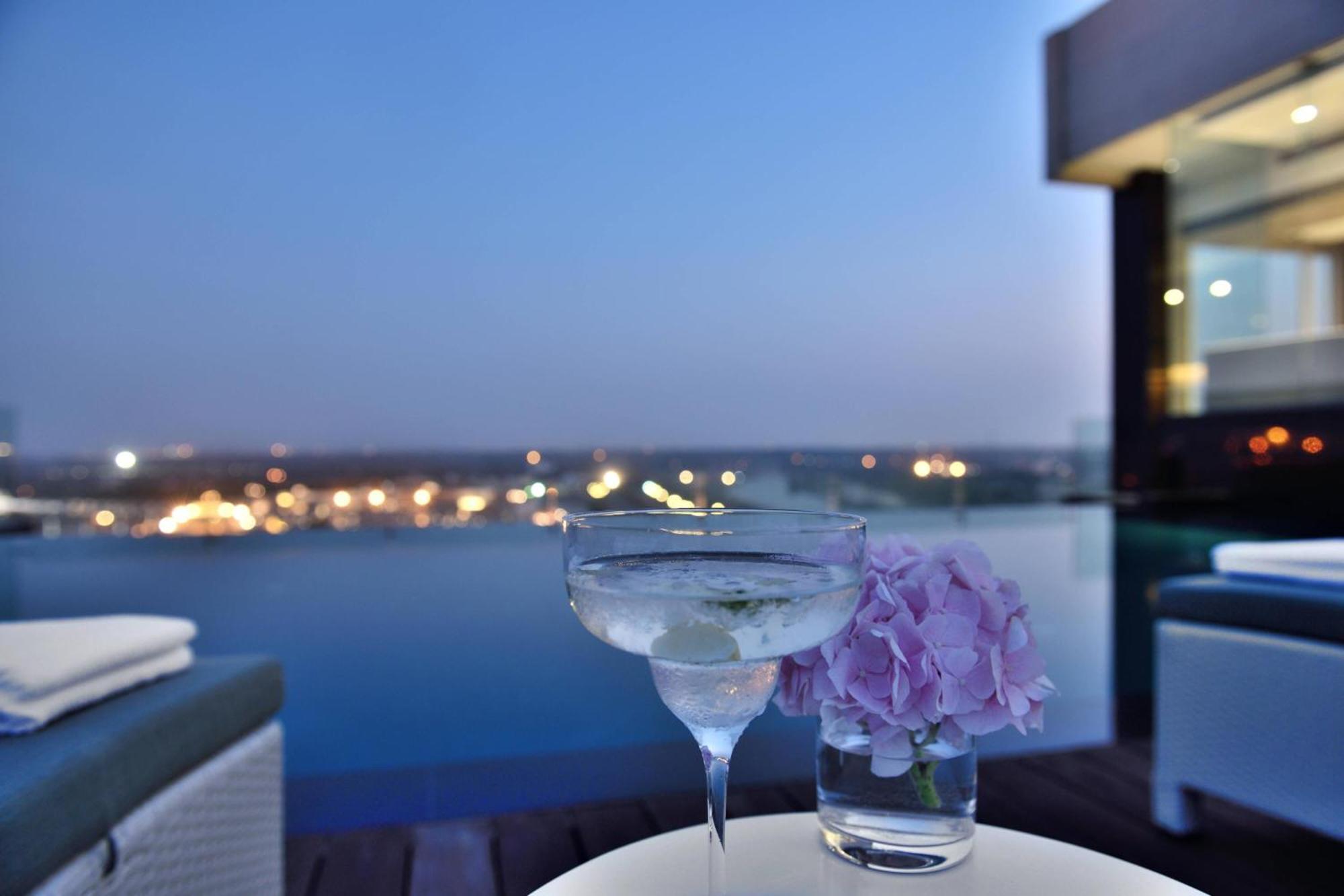 Renaissance Lucknow Hotel, Gomti Nagar Exteriér fotografie