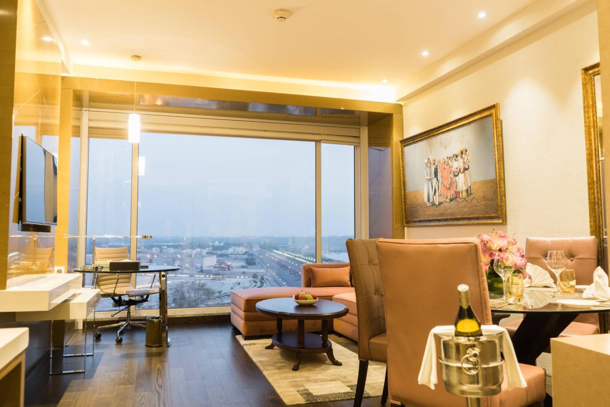 Renaissance Lucknow Hotel, Gomti Nagar Exteriér fotografie